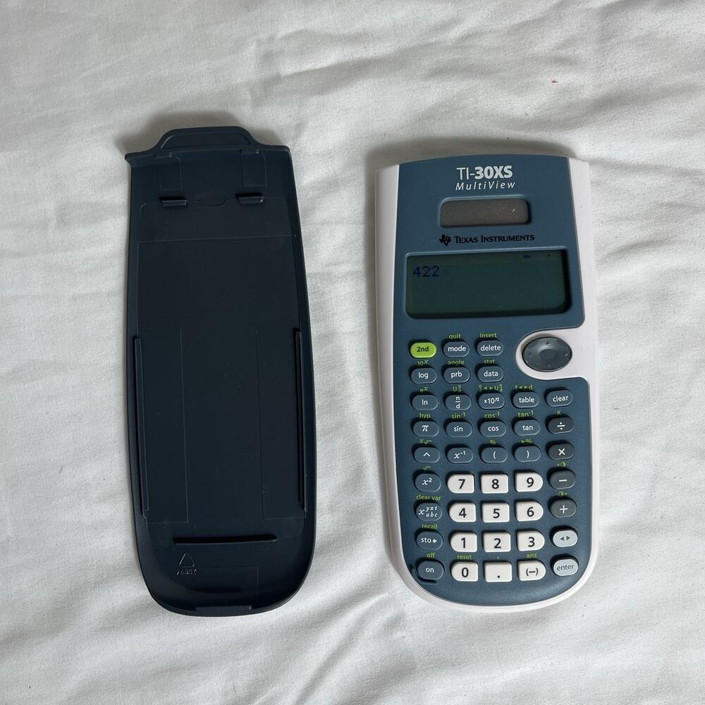 Texas Instruments TI-30XS Multi view Scientific calculator in Working Condition.